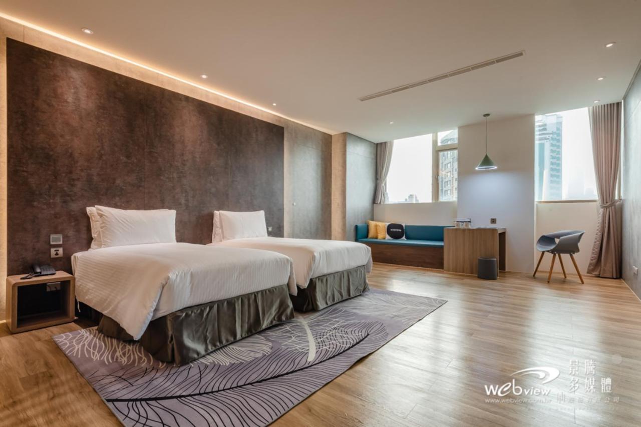 Hotel 玩行旅台北館 à Taipei Extérieur photo